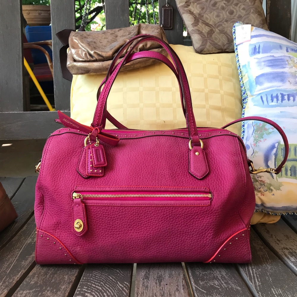 Pick Coach bucket purse